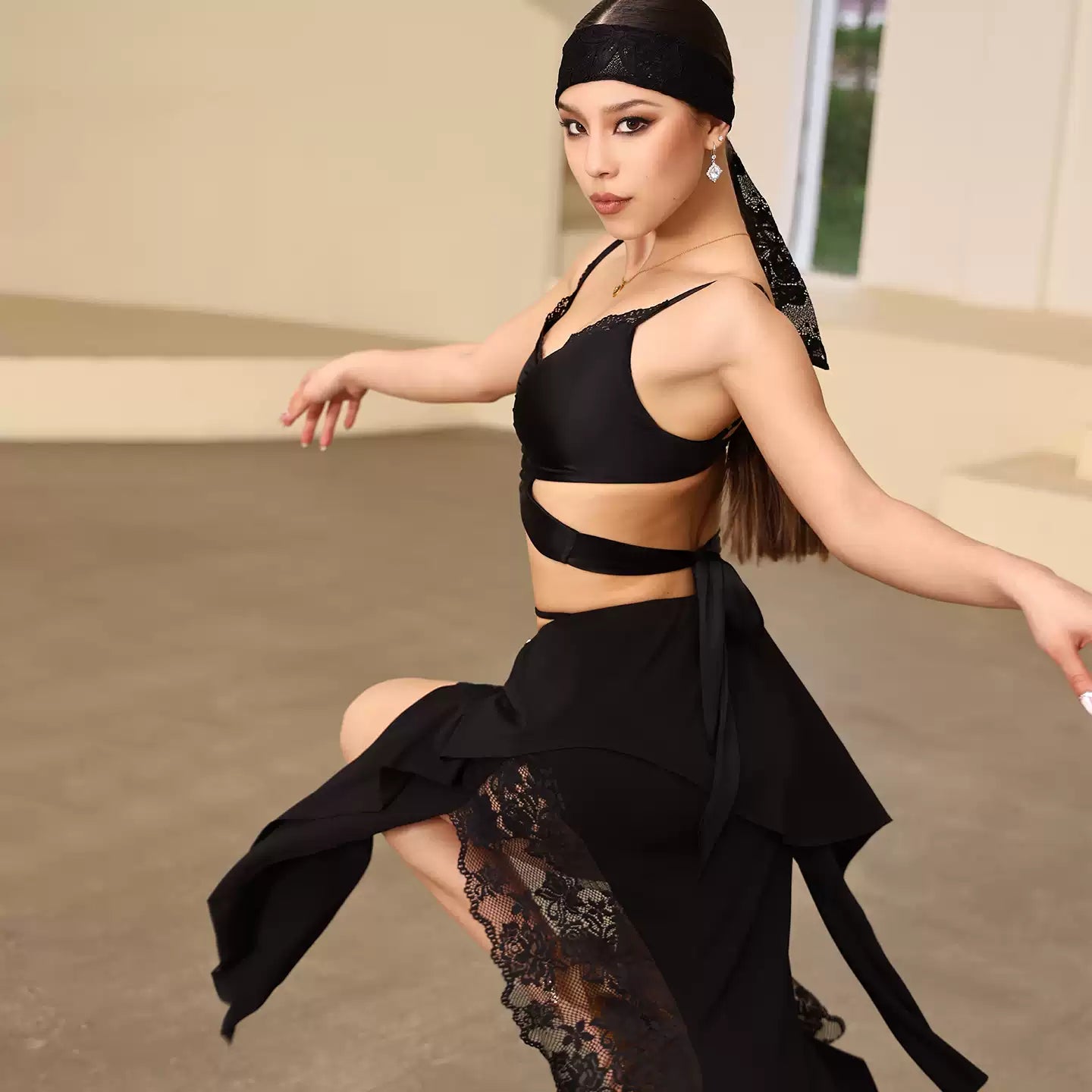 YES Women's Black Halter Tops Training Dance Tops DanceWear Dance Tops