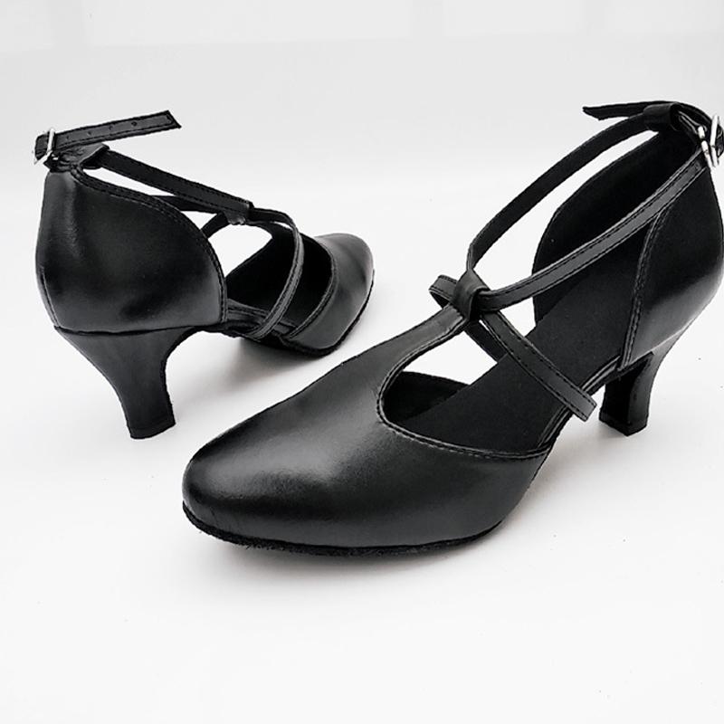 Women's Leatherette Customized Heel Retro Ballroom Dance Shoes Character Shoes