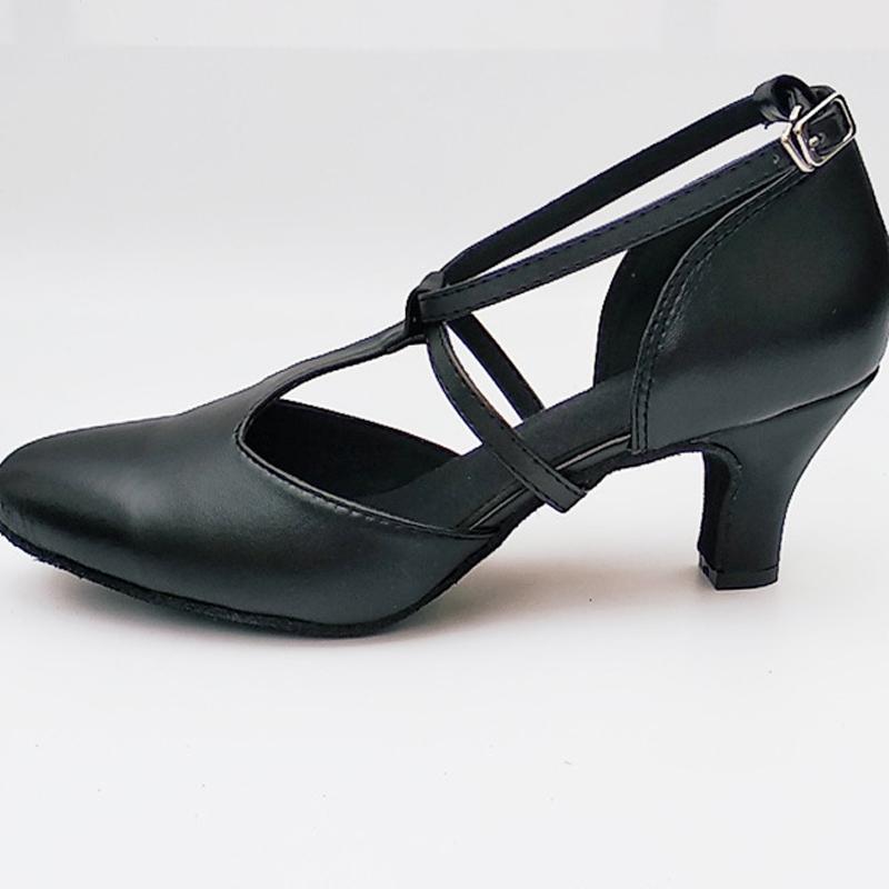 Women's Leatherette Customized Heel Retro Ballroom Dance Shoes Character Shoes