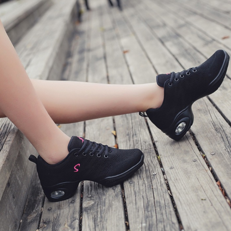 Women's Mesh Jazz Shoes Lace-up Dance Sneakers