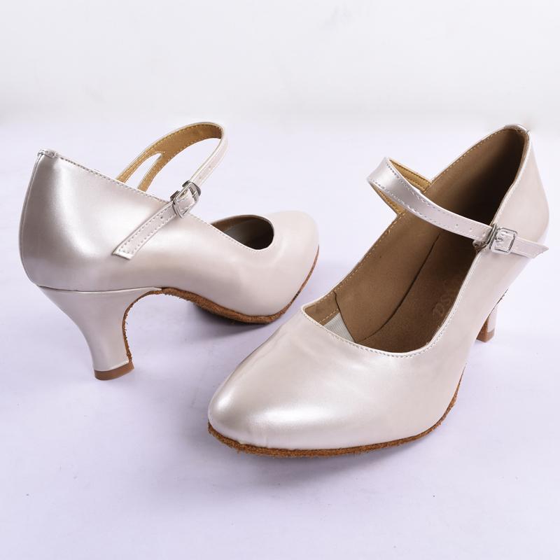 Women's  Customized Heel Modern Ballroom Shoes Character Shoes