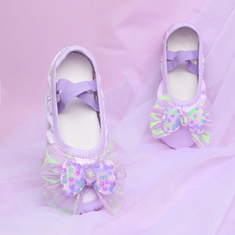 Satin Dance Shoes Women Soft Soles Children's Classical Ballet Dance Shoes Ballet Dancing Practice Performances Cat Claw Shoes